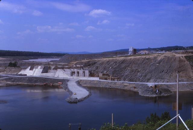This photo from July 1966 shows the dam's turbines being built. Photo: Courtesy of Larry Jewett
